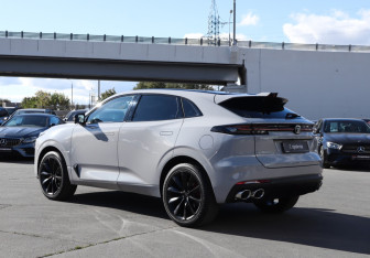 Подержанный автомобиль Changan UNI-K 2023 года (7 фото)