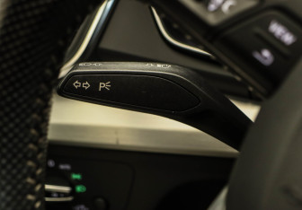 Подержанный автомобиль Audi Q5 2017 года (26 фото)