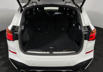 Подержанный автомобиль BMW X1 2019 года (9 фото)
