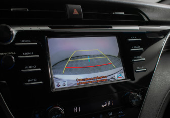 Подержанный автомобиль Toyota Camry Sedan 2019 года (17 фото)