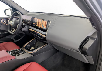 Новый BMW X3 2025 (9 фото)