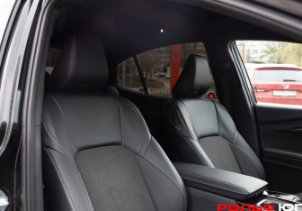 Подержанный автомобиль Toyota Camry Sedan 2024 года (19 фото)