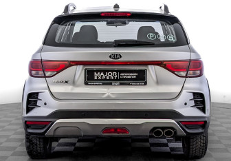 Подержанный автомобиль Kia Rio Hatchback 2021 года (6 фото)