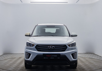 Подержанный автомобиль Hyundai Creta 2019 года (8 фото)