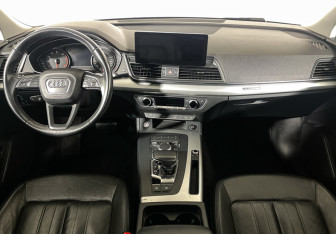Подержанный автомобиль Audi Q5 2018 года (12 фото)
