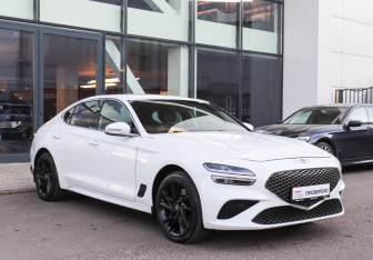 Подержанный автомобиль Genesis G70 2022 года (3 фото)