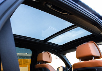 Подержанный автомобиль BMW X5 2018 года (14 фото)