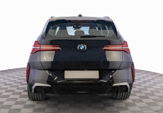 Новый BMW X3 2025 (6 фото)