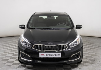 Подержанный автомобиль Kia Ceed Hatchback 2017 года (2 фото)