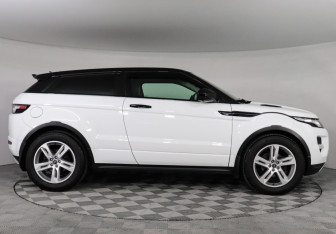 Подержанный автомобиль Land Rover Range Rover Evoque 2014 года (12 фото)