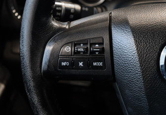 Подержанный автомобиль Mazda 6 Sedan 2011 года (18 фото)
