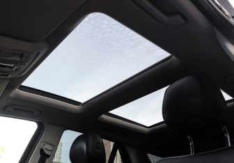 Подержанный автомобиль Mercedes-Benz GLE 2016 года (24 фото)