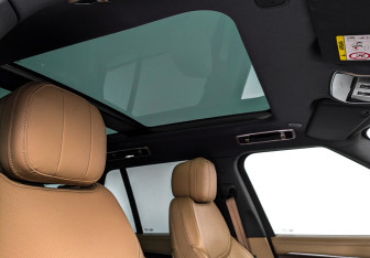 Подержанный автомобиль Land Rover Range Rover 2023 года (23 фото)