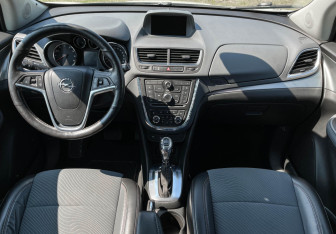 Подержанный автомобиль Opel Mokka 2013 года (12 фото)