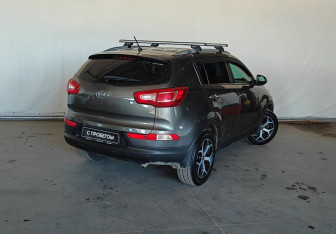Подержанный автомобиль Kia Sportage 2011 года (5 фото)