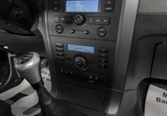 Подержанный автомобиль Great Wall Hover H3 2013 года (12 фото)