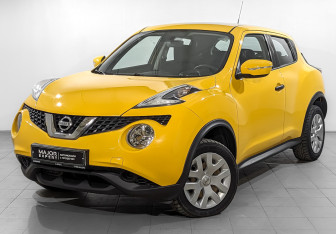 Подержанный автомобиль Nissan Juke 2015 года (8 фото)