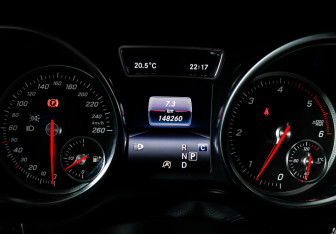 Подержанный автомобиль Mercedes-Benz GLE 2018 года (11 фото)