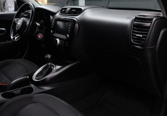 Подержанный автомобиль Kia Soul 2017 года (9 фото)
