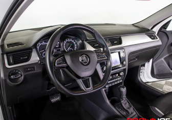 Подержанный автомобиль Skoda Rapid Liftback 2019 года (18 фото)