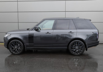 Подержанный автомобиль Land Rover Range Rover 2019 года (7 фото)