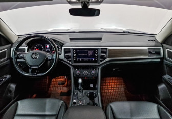 Подержанный автомобиль Volkswagen Teramont 2018 года (14 фото)