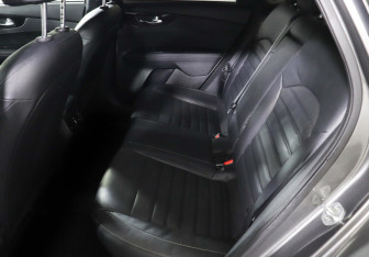 Подержанный автомобиль Kia Cerato Sedan 2020 года (11 фото)