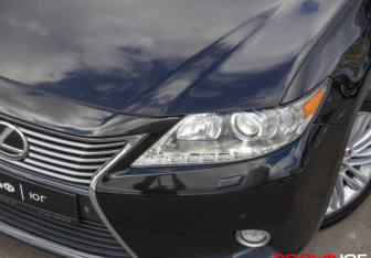 Подержанный автомобиль Lexus ES 2013 года (34 фото)