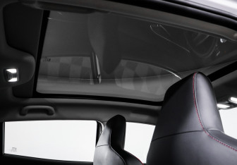 Подержанный автомобиль Changan UNI-T 2023 года (18 фото)