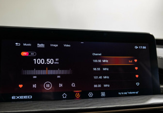 Подержанный автомобиль Exeed LX 2024 года (9 фото)