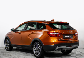 Подержанный автомобиль LADA (ВАЗ) Vesta Wagon 2019 года (5 фото)