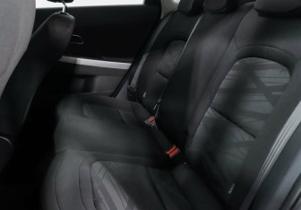 Подержанный автомобиль Kia Ceed Wagon 2015 года (11 фото)