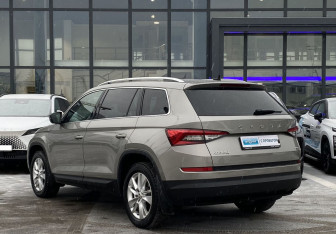Подержанный автомобиль Skoda Kodiaq 2020 года (7 фото)