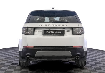Подержанный автомобиль Land Rover Discovery Sport 2018 года (6 фото)