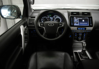 Подержанный автомобиль Toyota Land Cruiser Prado 2021 года (9 фото)