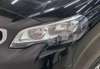 Подержанный автомобиль Peugeot Traveller 2018 года (11 фото)