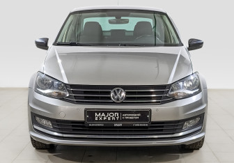 Подержанный автомобиль Volkswagen Polo Sedan 2018 года (2 фото)