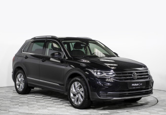 Подержанный автомобиль Volkswagen Tiguan 2021 года (3 фото)