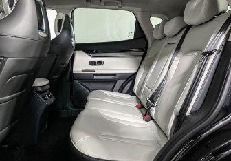 Подержанный автомобиль Jetour Dashing 2023 года (10 фото)