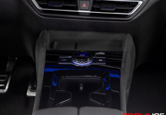 Подержанный автомобиль Volkswagen Tiguan 2024 года (13 фото)