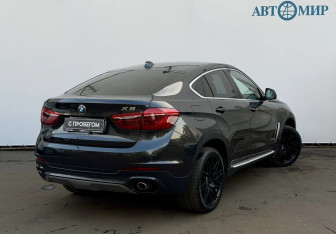 Подержанный автомобиль BMW X6 2015 года (5 фото)