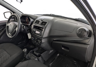 Подержанный автомобиль LADA (ВАЗ) Granta Sedan 2022 года (13 фото)