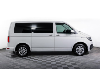 Подержанный автомобиль Volkswagen Caravelle 2021 года (4 фото)
