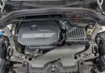 Подержанный автомобиль BMW X1 2018 года (9 фото)
