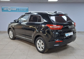 Подержанный автомобиль Hyundai Creta 2017 года (7 фото)