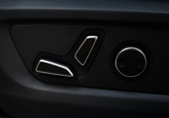 Подержанный автомобиль Changan UNI-T 2024 года (13 фото)