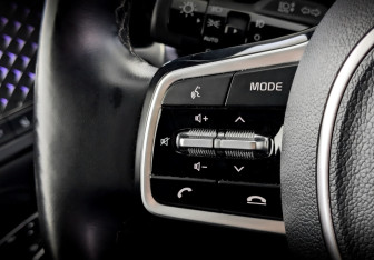 Подержанный автомобиль Kia Sorento 2022 года (30 фото)