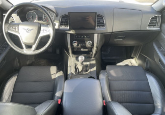 Подержанный автомобиль УАЗ Patriot 2021 года (10 фото)