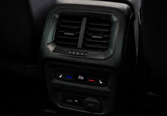 Подержанный автомобиль Volkswagen Tiguan 2020 года (29 фото)