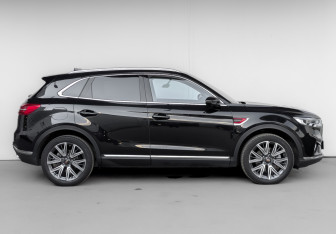 Подержанный автомобиль Hongqi HS5 2023 года (4 фото)